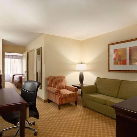 Country Inn & Suites By Radisson, Washington At Meadowlands, Pa Eksteriør bilde